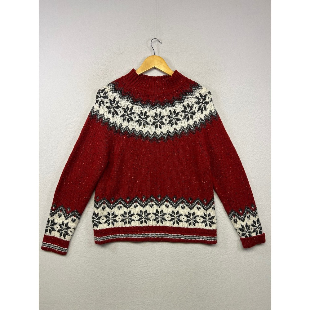 Winter Cabin Croft & Barrow Women Medium Red Fair Isle Snowflake Wool Sweater